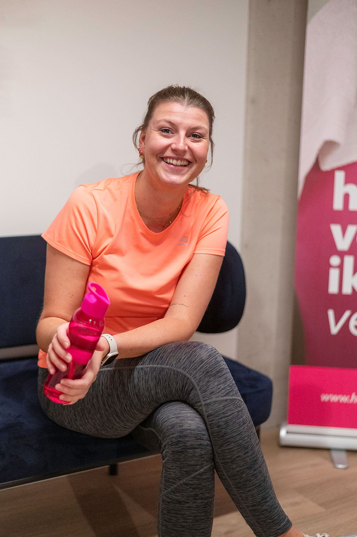 Portret van een sportster die haar ervaring met hart for her deelt